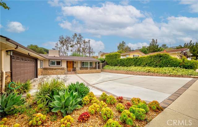 Rolling Hills Estates, CA 90274,5276 Willow Wood Road