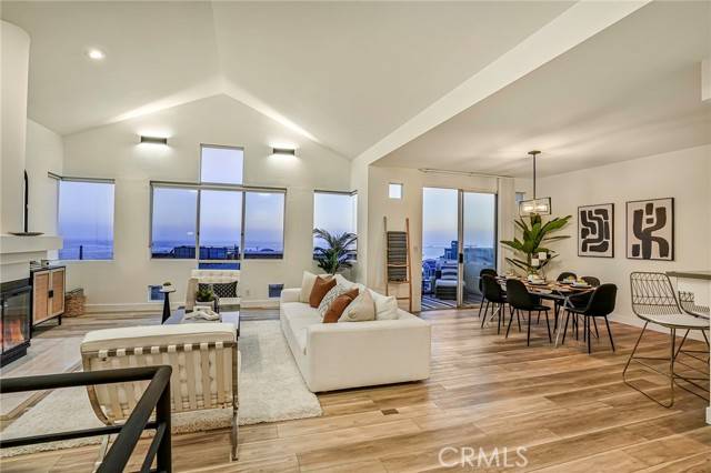 Manhattan Beach, CA 90266,4216 Highland Avenue #B