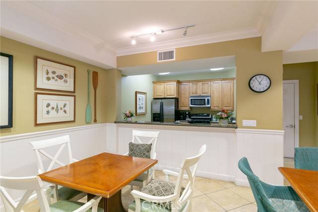 Redondo Beach, CA 90278,2750 Artesia Boulevard #313
