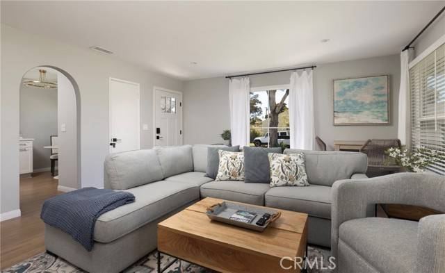 Santa Barbara, CA 93109,242 San Rafael Avenue