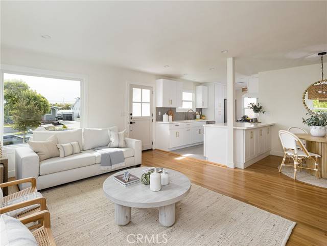 Torrance, CA 90503,22105 Ellinwood Drive