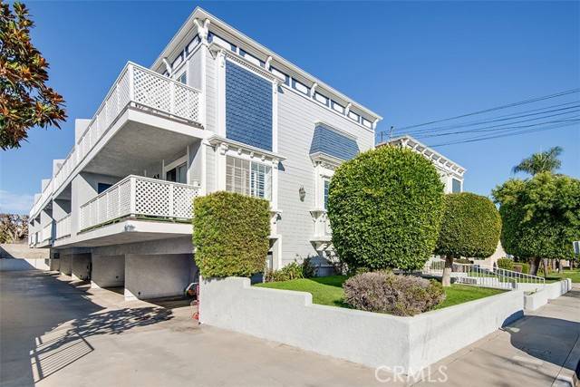 Manhattan Beach, CA 90266,1421 12th Street #3