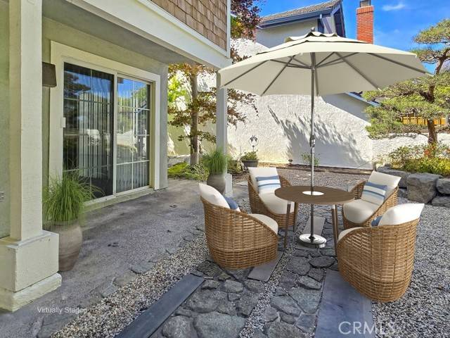 Manhattan Beach, CA 90266,50 Village Circle