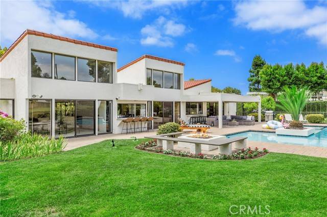 Lakewood, CA 90712,3721 Manor Drive
