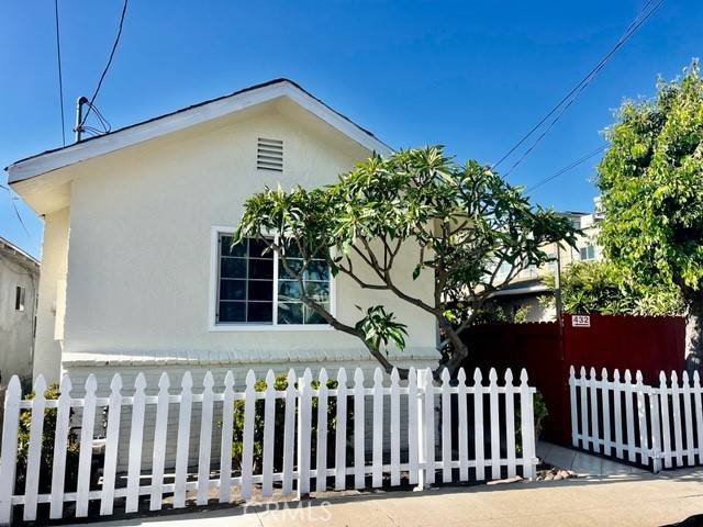 San Pedro, CA 90731,430 W 19th STREET Street