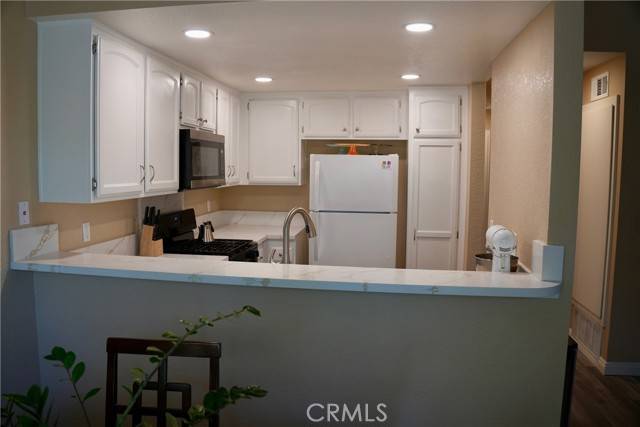 Torrance, CA 90502,22234 S Vermont Avenue #203B
