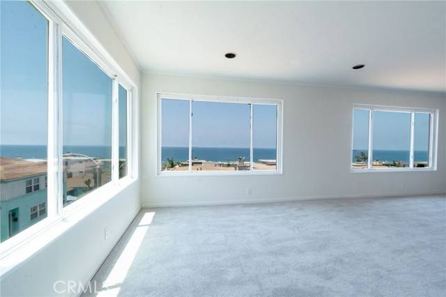 Manhattan Beach, CA 90266,221 23RD Street