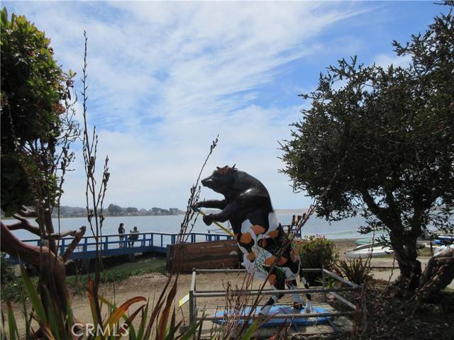 Los Osos, CA 93402,521 Binscarth