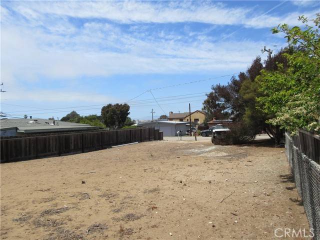 Los Osos, CA 93402,521 Binscarth