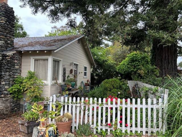 Cambria, CA 93428,2425 Yorkshire Drive