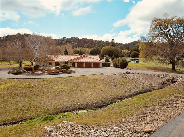 Atascadero, CA 93422,6850 Graves Creek Road Street