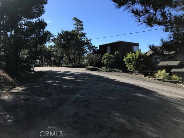 Cambria, CA 93428,0 Richard