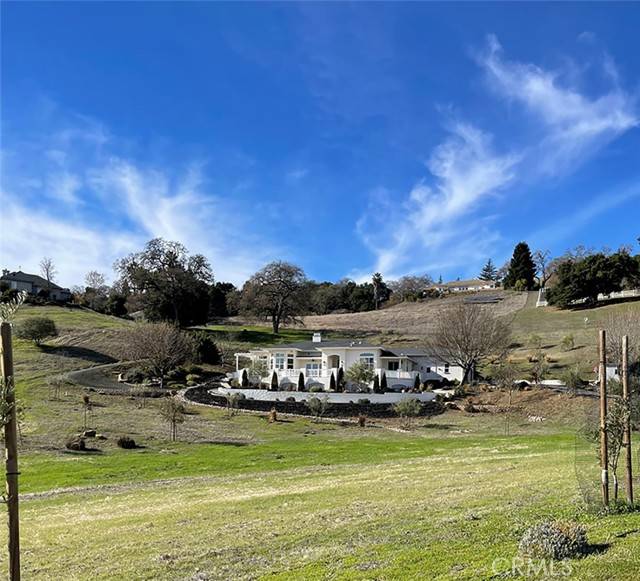 Atascadero, CA 93422,8560 Corriente Road