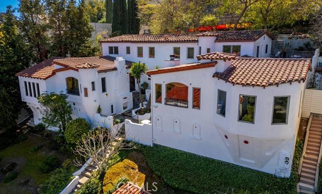 Los Feliz, CA 90027,3700 Arbolada Road