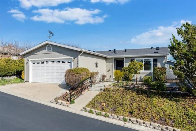 Paso Robles, CA 93446,374 Bobwhite Drive