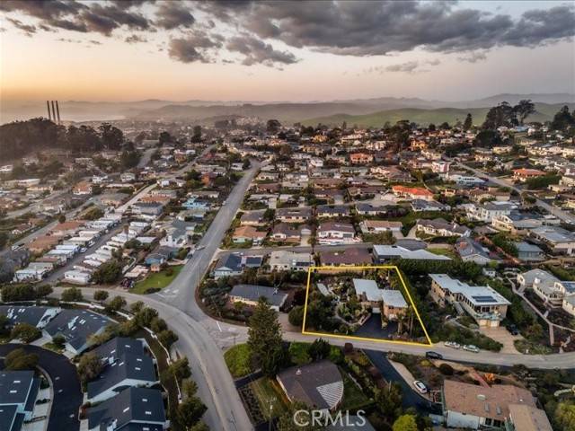 Morro Bay, CA 93442,735 Cabrillo Place