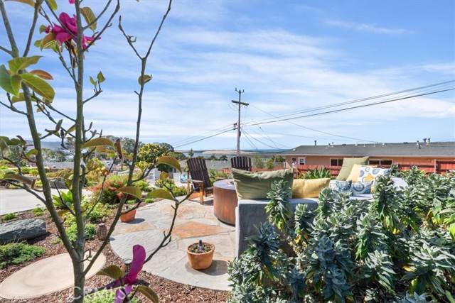 Morro Bay, CA 93442,290 Piney Lane