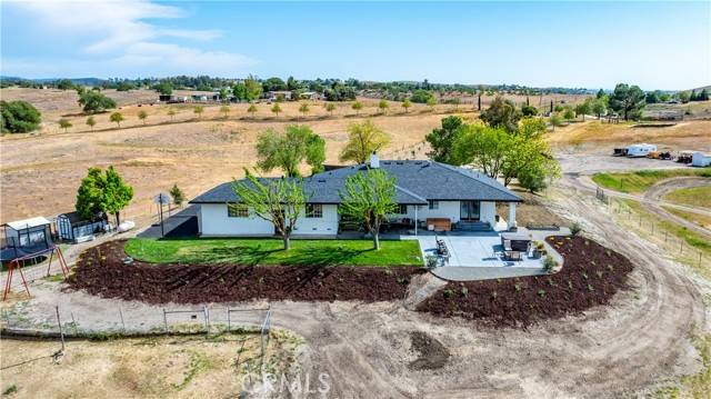 Creston, CA 93432,3150 Bluegrass Place