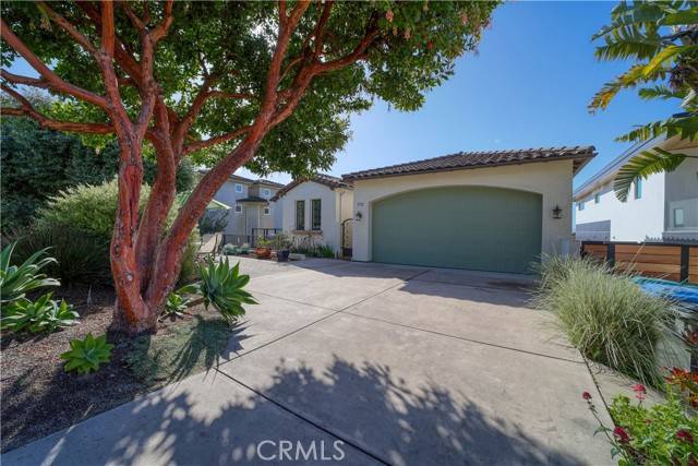 Pismo Beach, CA 93449,375 El Portal Drive