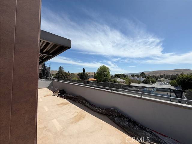 San Luis Obispo, CA 93401,581 Higuera Street #208