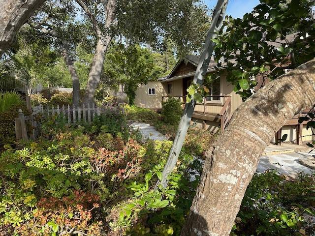 Cambria, CA 93428,5998 SUNBURY AVENUE