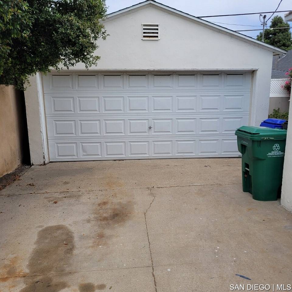 San Diego, CA 92109,3609 Ingraham ST