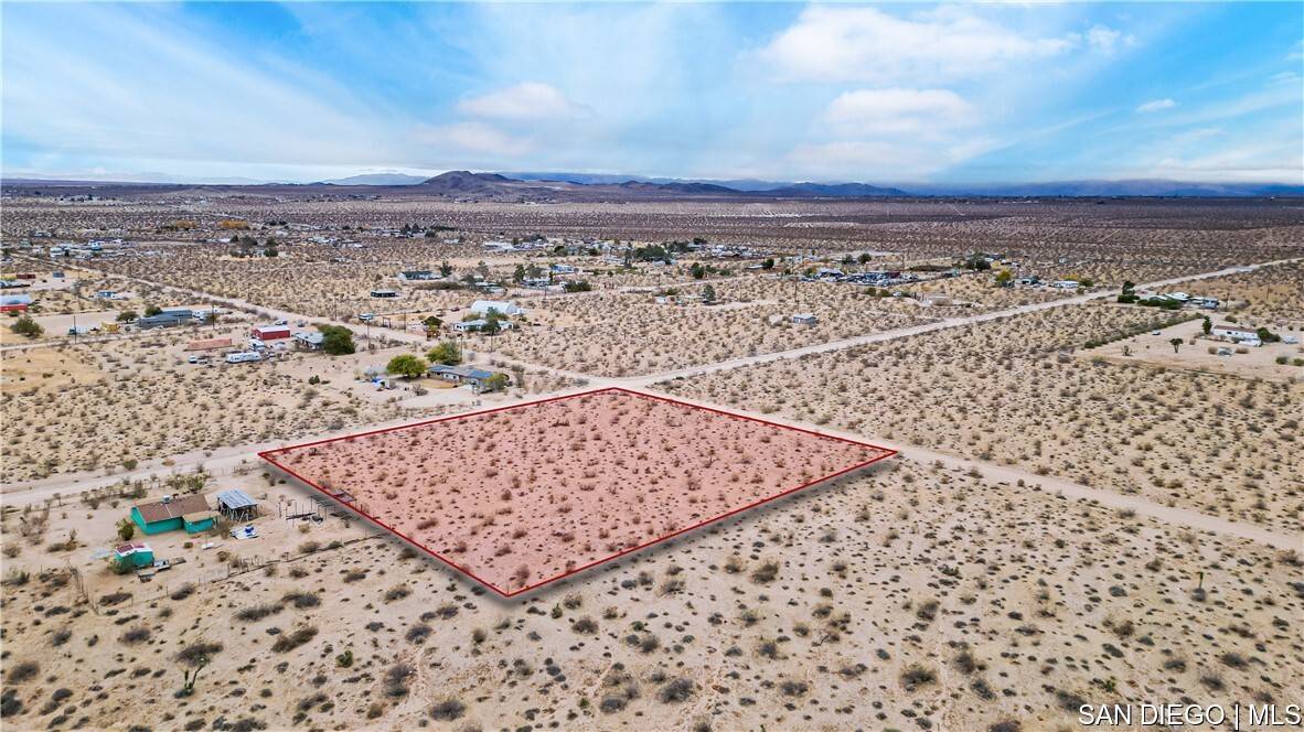 Landers, CA 92285,1260 N Sage AVE