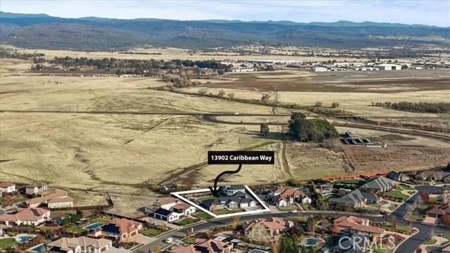 Chico, CA 95973,13902 Caribbean Way