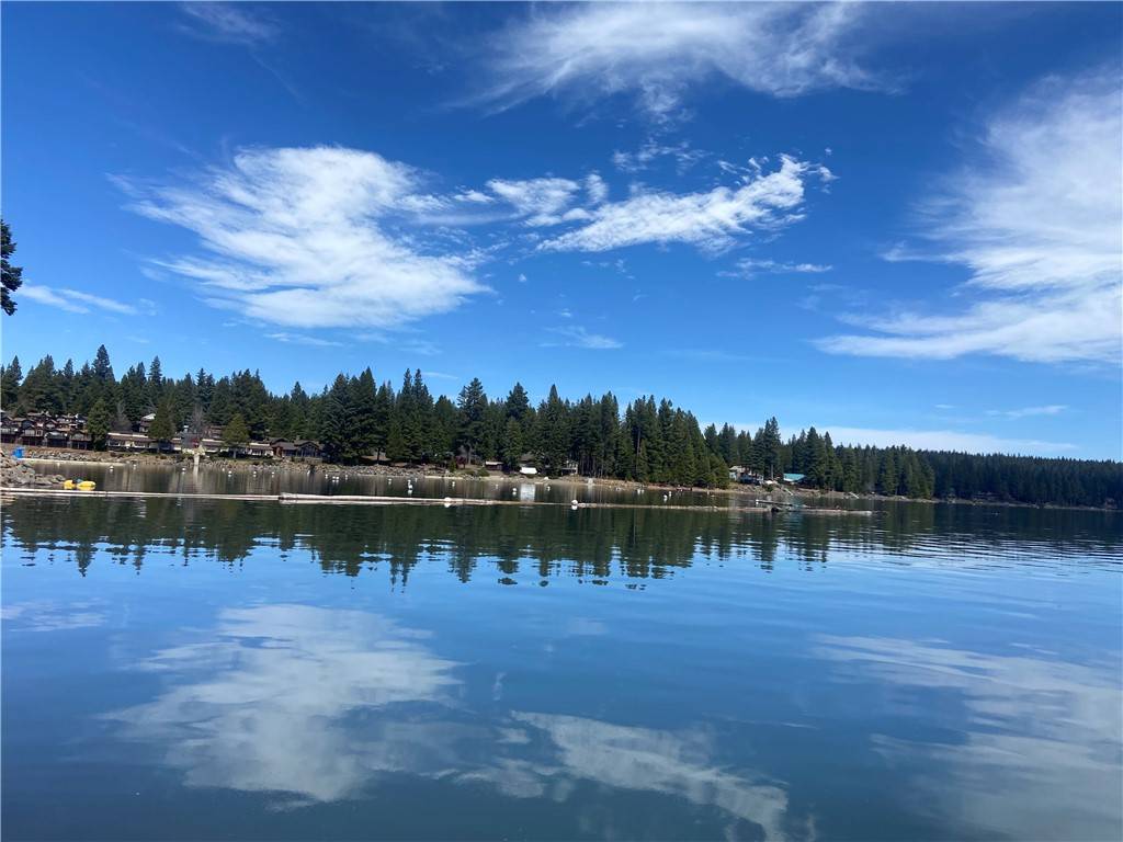 Lake Almanor, CA 96137,61 Lakeside Drive