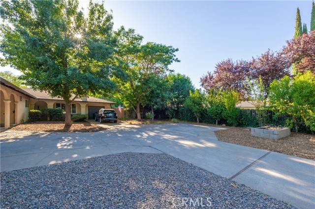 Chico, CA 95973,17 Santos Way