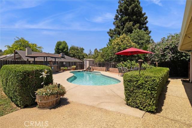 Chico, CA 95926,833 Saint Amant Drive