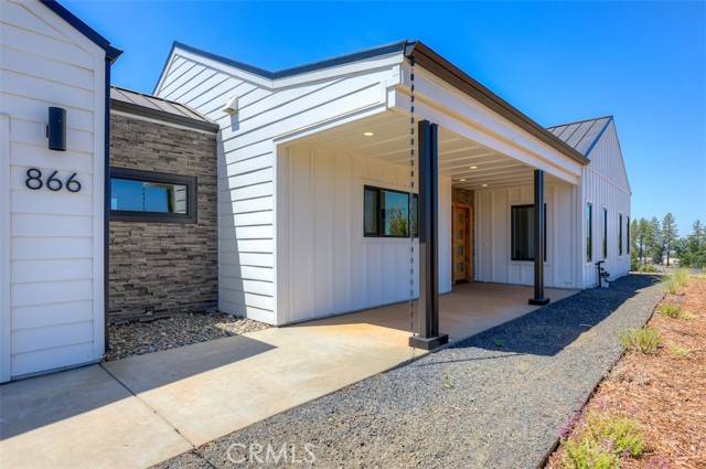 Paradise, CA 95969,866 Central Park Drive