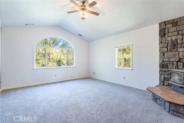 Redding, CA 96003,22211 Sunshine Way