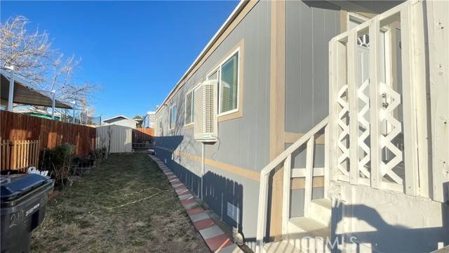 Rosamond, CA 93560,3300 15th #219