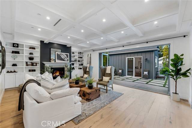 Studio City, CA 91604,12127 Laurel Terrace Drive