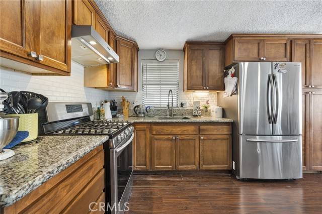 Rosamond, CA 93560,4209 W Rosamond #102