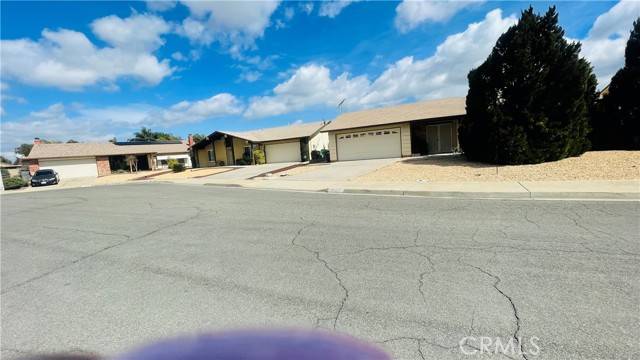 Sun City, CA 92586,27104 Petunia Court