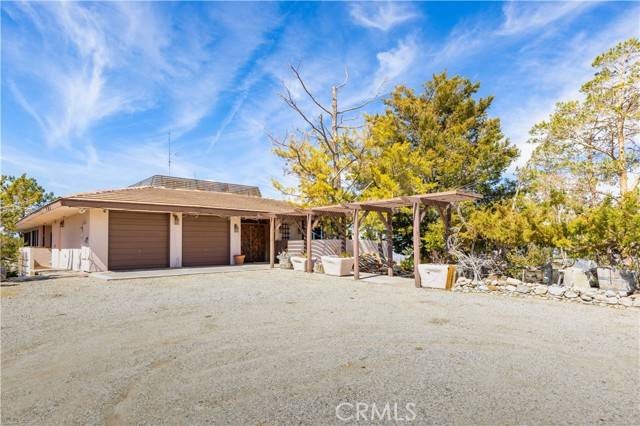 Llano, CA 93544,30755 E 165th Street