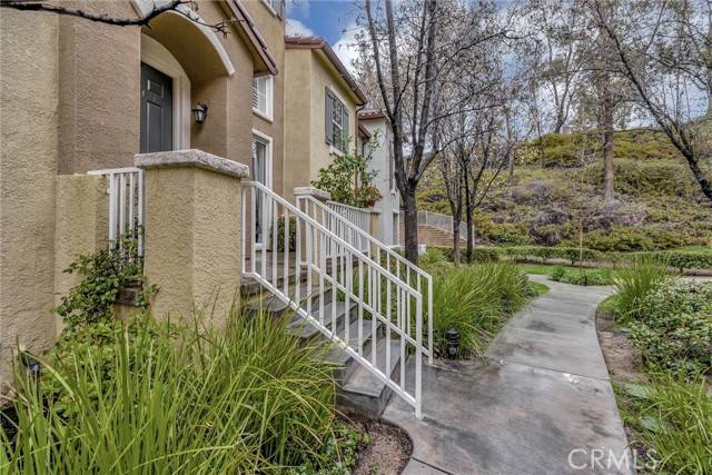 Valencia, CA 91354,23421 Abbey Glen Place