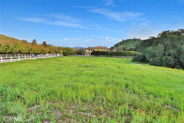 Agoura Hills, CA 91301,6505 Chesebro Road