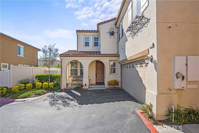 Newhall, CA 91350,27191 Remer Court