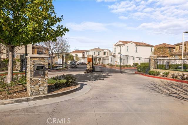 Newhall, CA 91350,27191 Remer Court