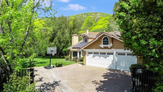 Agoura Hills, CA 91301,5745 Tenneyson