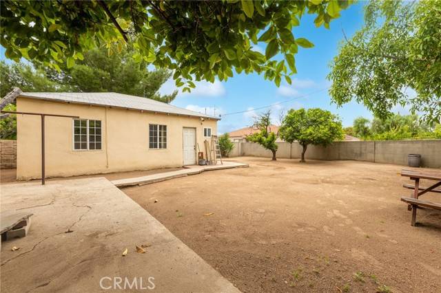 Mission Hills (san Fernando), CA 91345,14601 Chatsworth Drive