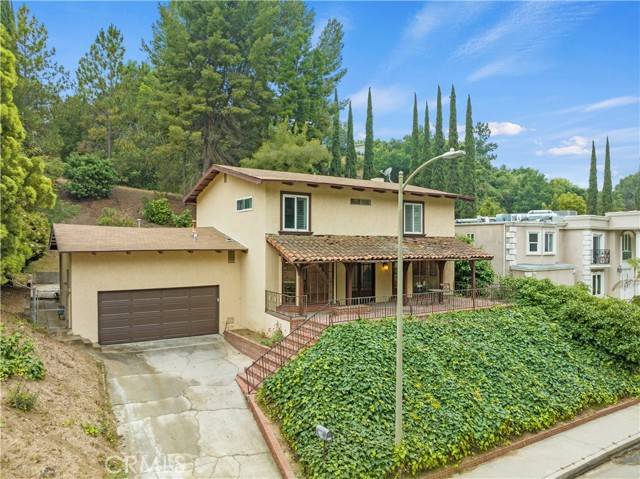 Studio City, CA 91604,3334 Berry Drive