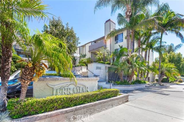 Winnetka, CA 91306,20253 Keswick #131 Street #131