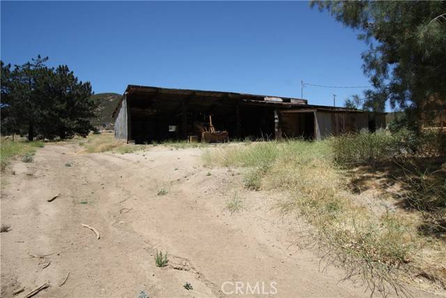 Leona Valley, CA 93551,39121 Bouquet Canyon Road