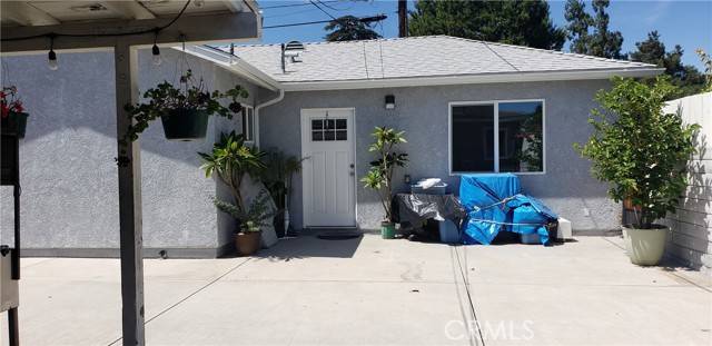 Van Nuys, CA 91406,16901 Hartland Street