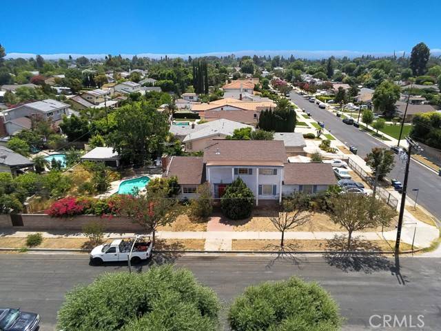 Northridge, CA 91325,10228 Amestoy Avenue