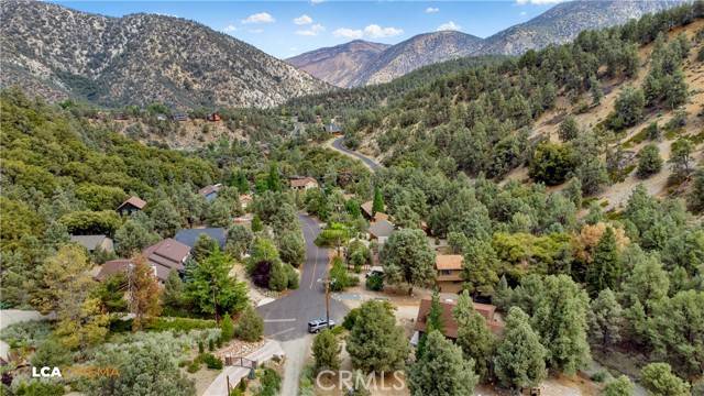 Pine Mountain Club, CA 93222,2116 Glacier Drive